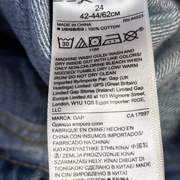 Gap Blue Distressed Light Wash Frayed Hem Cut Off Denim Jean Shorts Size 24 - Picture 5 of 5